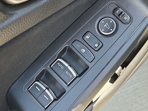 Certified 2024 Honda Civic Sport image 20