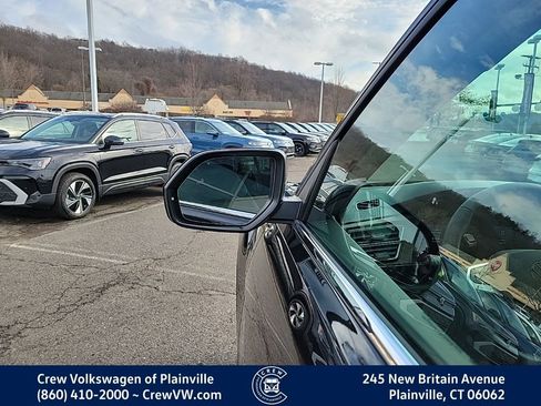 New 2026 Volkswagen Atlas SE image 26