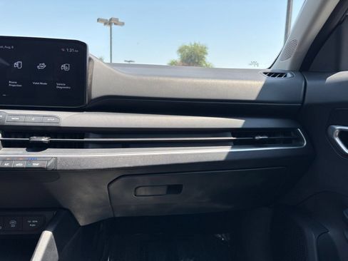 Used 2026 Kia K4 FWD image 33