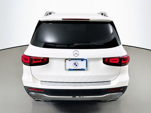 Used 2021 Mercedes-Benz GLB 250 image 6