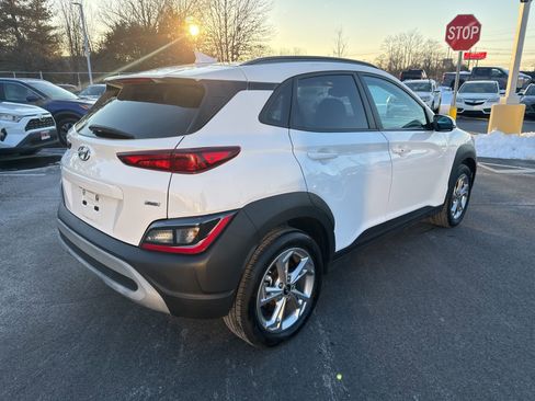Used 2023 Hyundai Kona SEL image 5