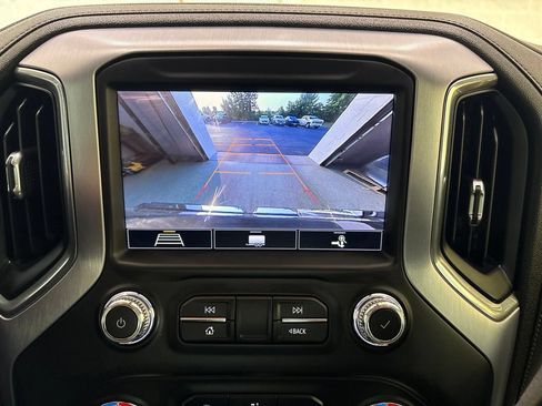 Used 2020 GMC Sierra 1500 Elevation w/ Elevation Value Package AWD/4WD image 38