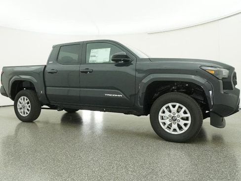 New 2026 Toyota Tacoma SR5 image 28