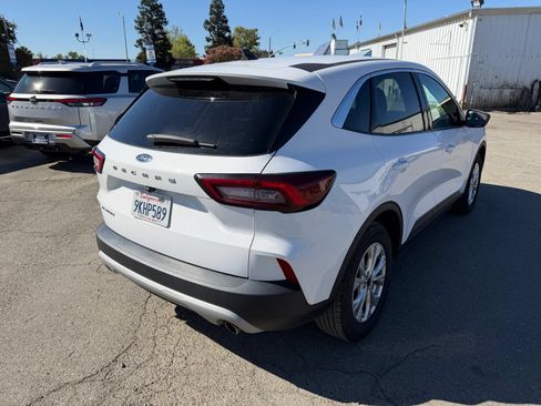 Used 2024 Ford Escape Active FWD image 5