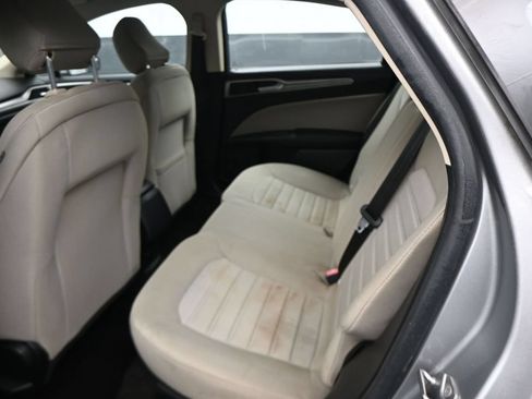 Used 2020 Ford Fusion S FWD image 5