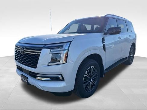 New 2026 Nissan Armada SL w/ Captain's Chari Seat Package image 5