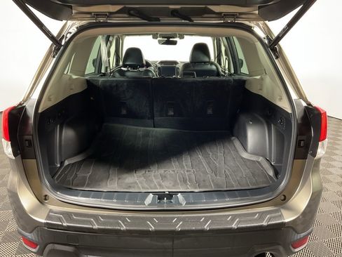 Used 2020 Subaru Forester Limited image 14