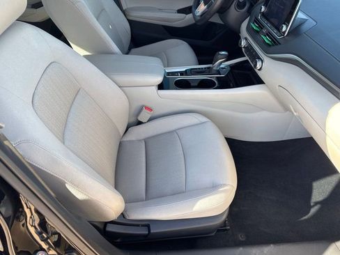 Used 2021 Nissan Altima 2.5 SV w/ SV Premium Package image 11