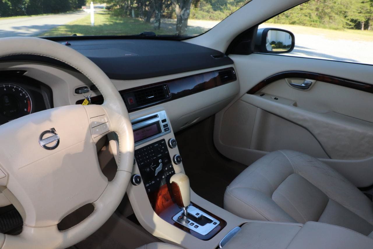 Used 2007 Volvo S80 3.2 FWD image 9