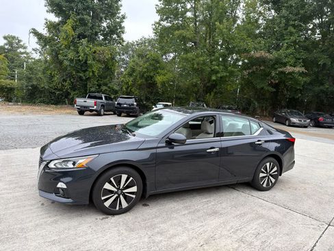 Used 2019 Nissan Altima 2.5 SV AWD/4WD image 6