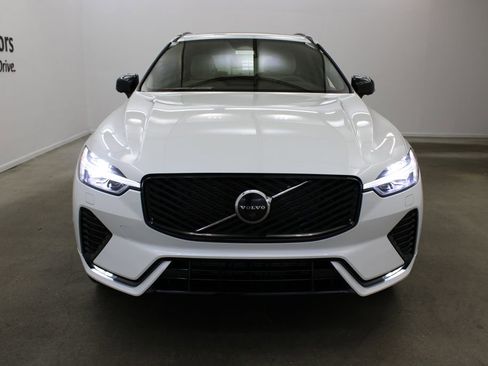 New 2026 Volvo XC60 B5 Plus w/ Protection Package Premier AWD/4WD image 7