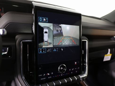 New 2026 GMC Yukon Denali w/ Advanced Technology Package image 20