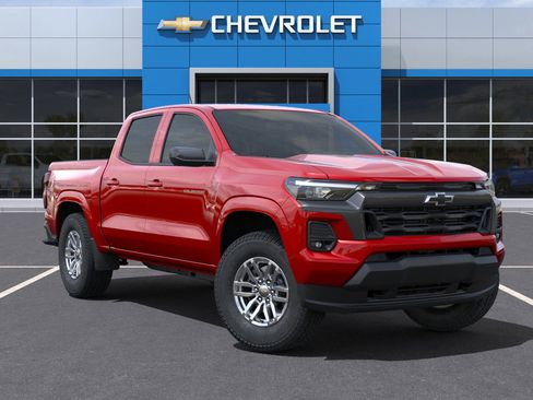 New 2025 Chevrolet Colorado LT w/ LT Convenience Package image 7