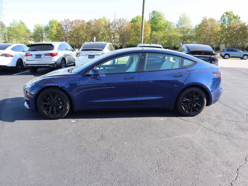 Used 2023 Tesla Model 3 Standard Range image 7