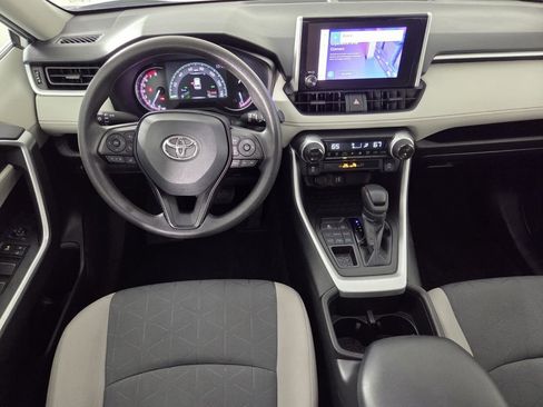 Used 2023 Toyota RAV4 XLE image 12