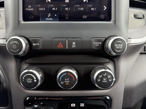 Used 2024 RAM 2500 Big Horn image 13