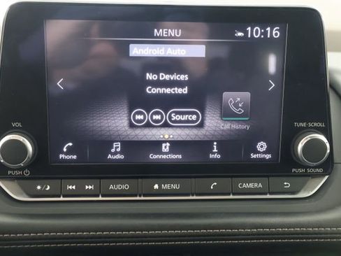 Used 2023 Nissan Rogue SV image 14