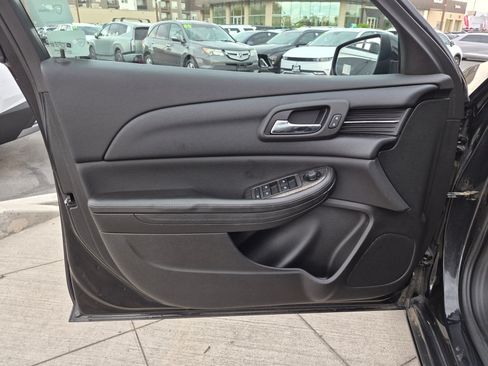 Used 2015 Chevrolet Malibu LT FWD image 13