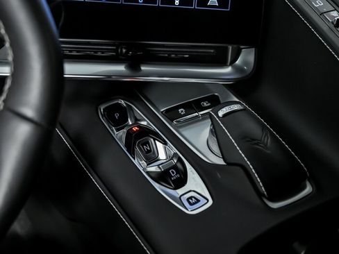 Used 2023 Chevrolet Corvette Stingray Preferred Cpe w/ Z51 Performance Package RWD image 29