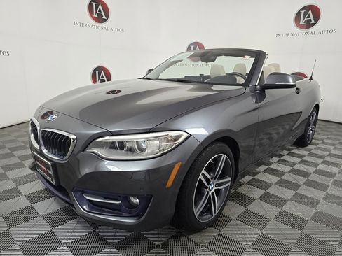 Used 2017 BMW 230i xDrive Convertible image 9