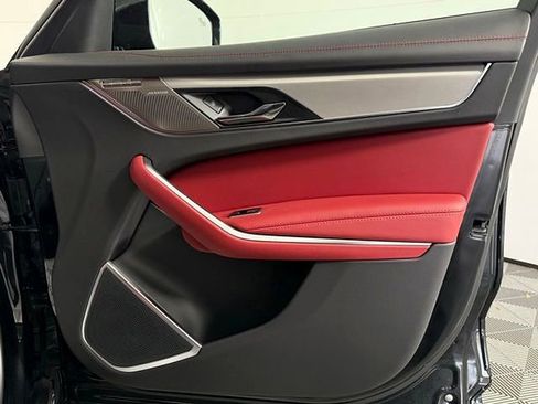 New 2026 Jaguar F-PACE R-Dynamic S image 18