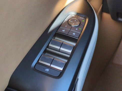 New 2026 Lexus RZ 350e 2WD image 22