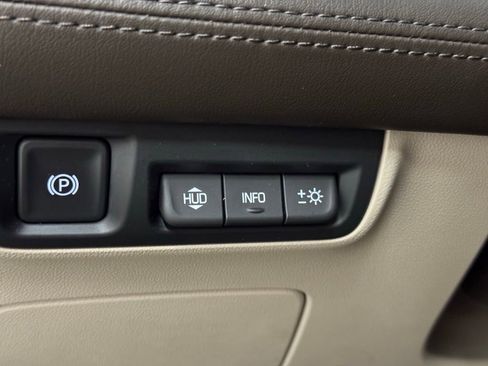 Used 2017 Buick LaCrosse Premium w/ Dynamic Driver Package image 34