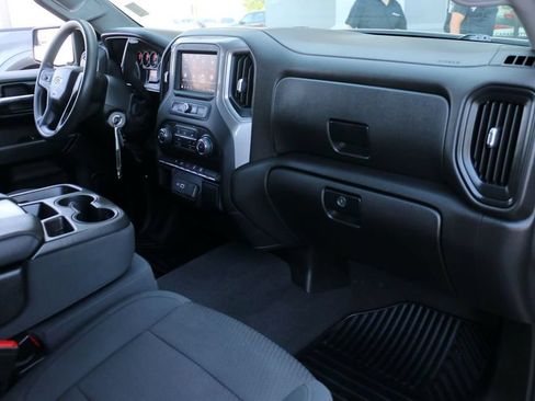 Used 2022 Chevrolet Silverado 1500 Custom Trail Boss w/ LPO, Dark Essentials Package AWD/4WD image 30