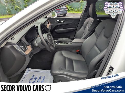 Certified 2023 Volvo XC60 B5 Plus w/ Climate Package image 8
