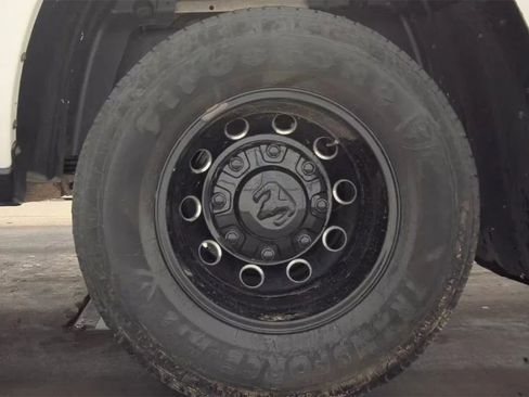 Used 2022 RAM 3500 Lone Star w/ Night Edition RWD image 8