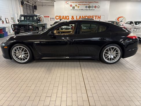 Used 2012 Porsche Panamera S image 1