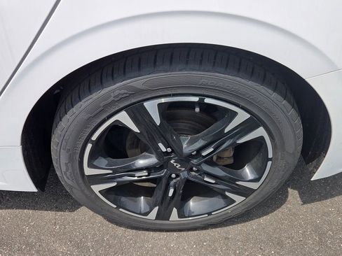 Used 2023 Kia K5 GT-Line w/ GT-Line Premium Package AWD/4WD image 10