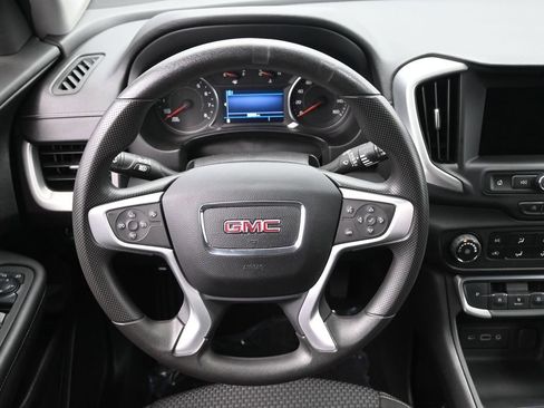 Used 2024 GMC Terrain SLE image 22