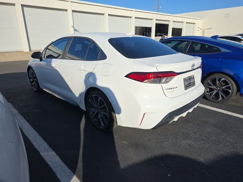 Used 2021 Toyota Corolla SE image 4
