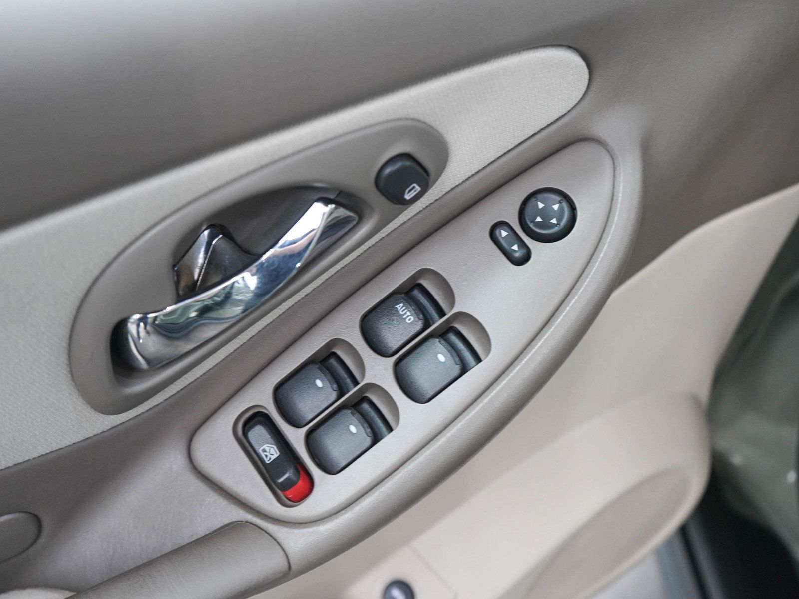 Used 2005 Chevrolet Malibu LS w/ Preferred Equipment Group FWD image 19
