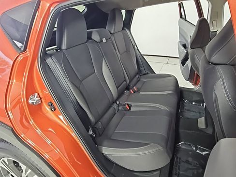 Certified 2025 Subaru Crosstrek 2.0i Premium w/ Crosstrek Mirror Package image 18