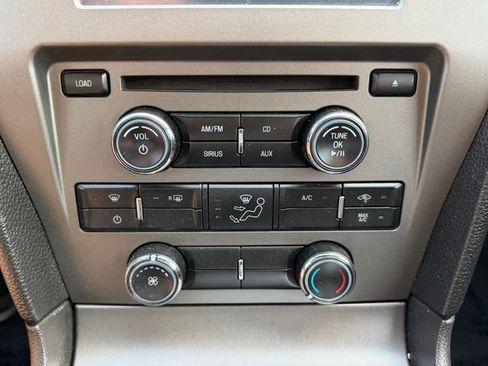 Used 2013 Ford Mustang Convertible RWD image 24