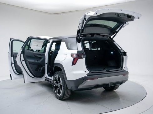 New 2026 Chevrolet Equinox LT w/ Convenience Package II image 20