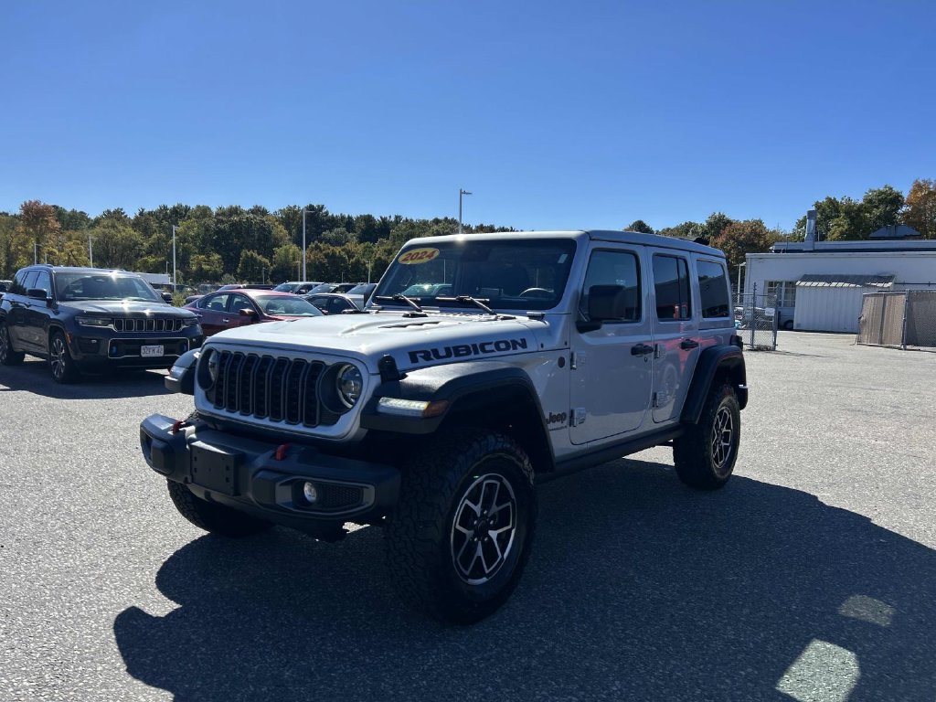 Certified 2024 Jeep Wrangler Unlimited Rubicon w/ Convenience Group AWD/4WD image 7