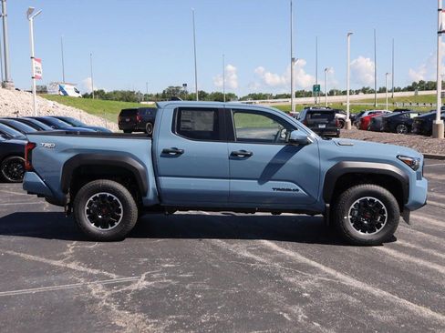 New 2026 Toyota Tacoma 4x4 Double Cab Hybrid image 5