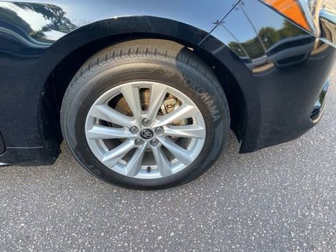 Used 2024 Toyota Corolla SE FWD image 25