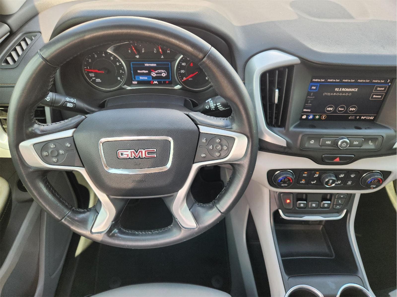 Used 2020 GMC Terrain SLE w/ Driver Convenience Package FWD image 27
