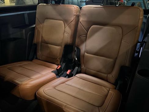 Used 2024 Ford Bronco Heritage Edition AWD/4WD image 11