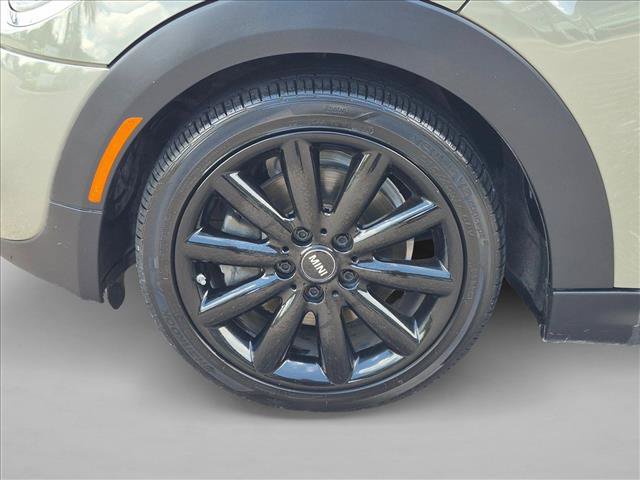 Used 2019 MINI Cooper S w/ Signature Upholstery Package FWD image 21