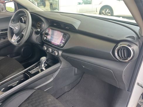 Used 2024 Nissan Kicks SV FWD image 24