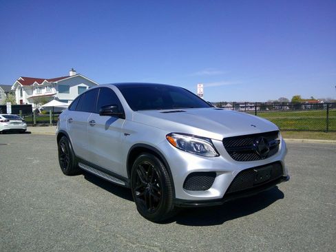 Used 2019 Mercedes-Benz GLE 43 AMG 4MATIC Coupe image 11