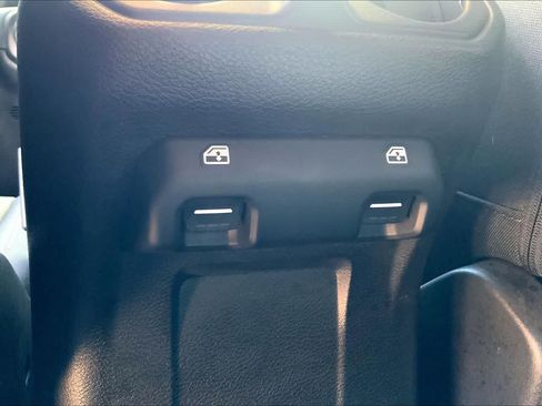 Used 2021 Jeep Wrangler Unlimited Sport AWD/4WD image 29