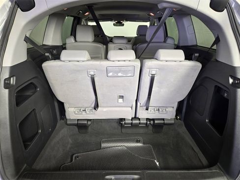 Used 2023 Honda Odyssey EX-L image 19