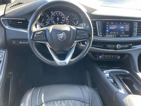 Certified 2022 Buick Enclave Avenir w/ Avenir Technology Package image 11