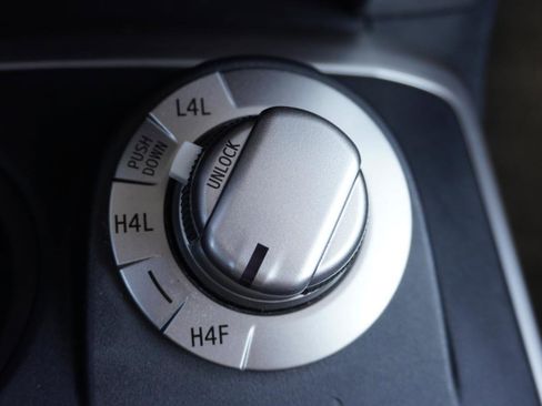 Used 2019 Toyota 4Runner Limited image 28